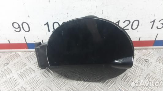 Лючок бака BMW 1 E81 (1KK20IC01)