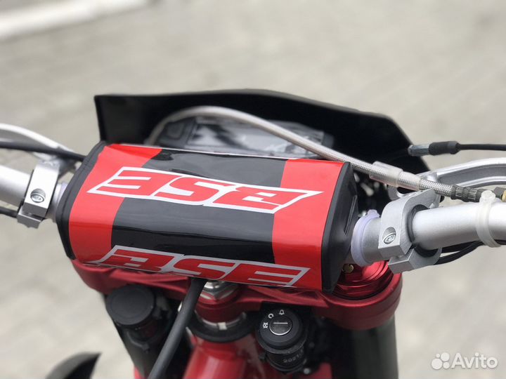 Кроссовый мотоцикл BSE Z10 250 21/18