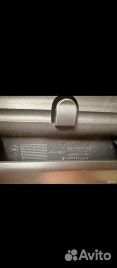 Крышка бардачка renault logan 2