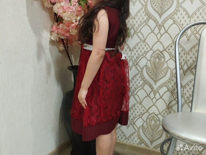 Платье для девочки 122 128