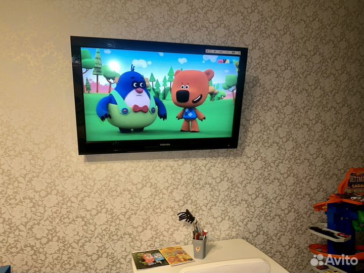 Телевизор