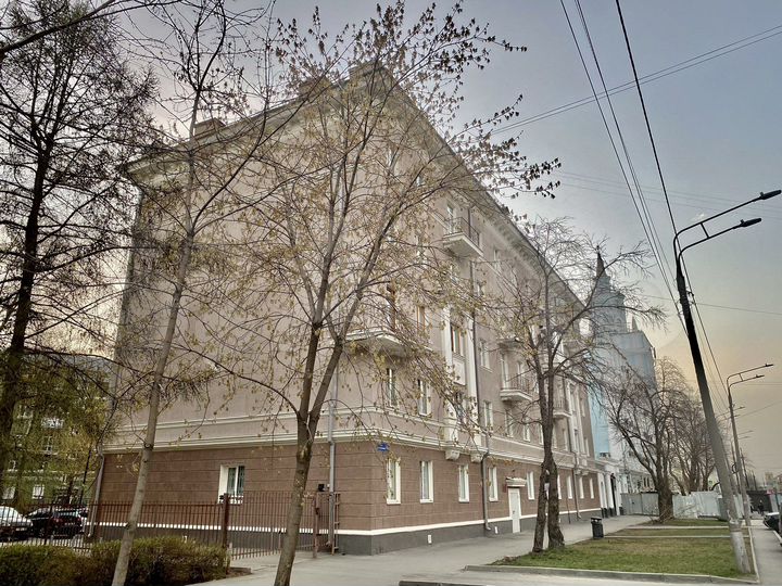 2-к. квартира, 60 м², 5/5 эт.