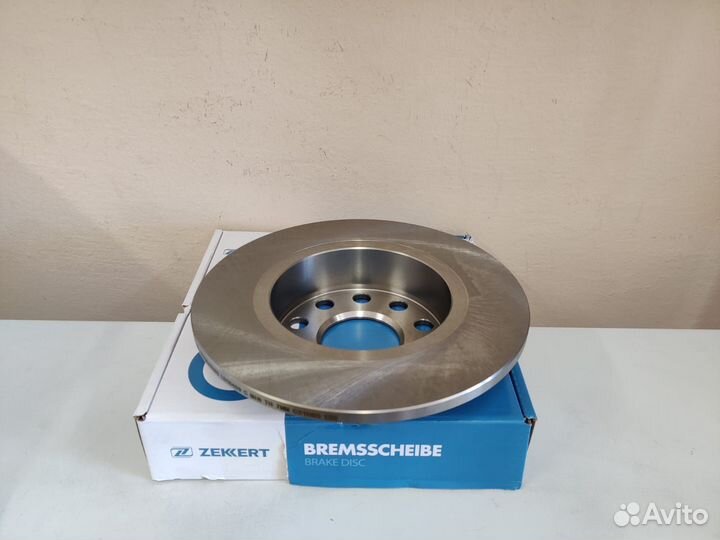 Диск тормозной задний Octavia A7 / A5 jetta 6