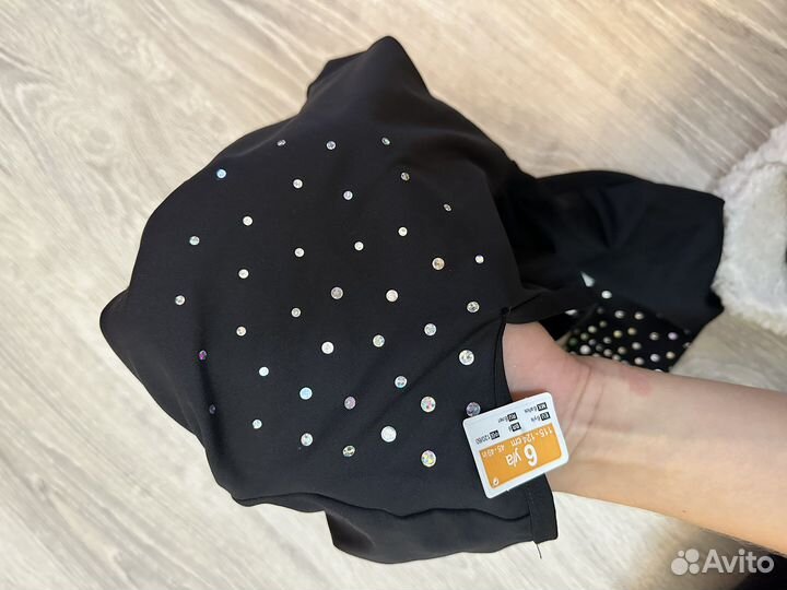 Гимнастический купальник 115-124 новый