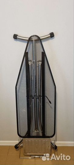 Гладильная доска Delonghi