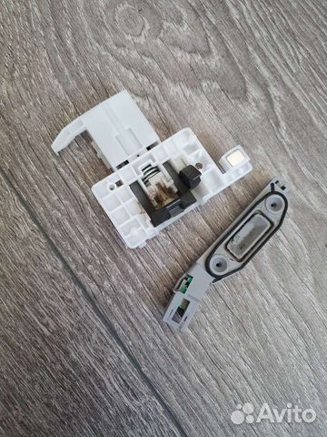 Узел блокировки люка посудомоечной машины пмм