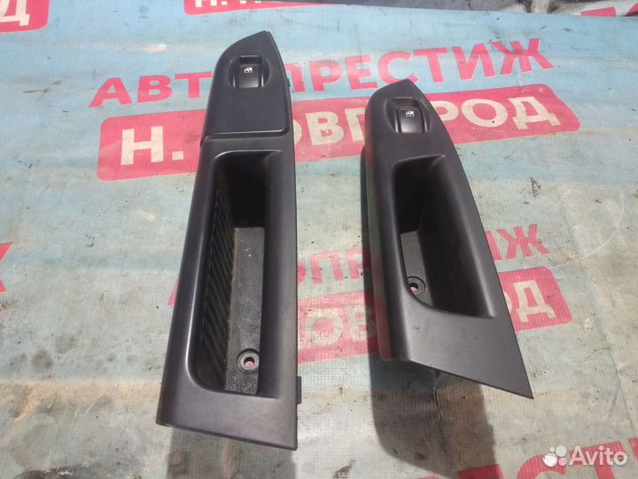 Кнопка стеклоподъемника Хенда Гетс