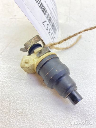 Форсунка топливная Mitsubishi Pajero Mini H56A