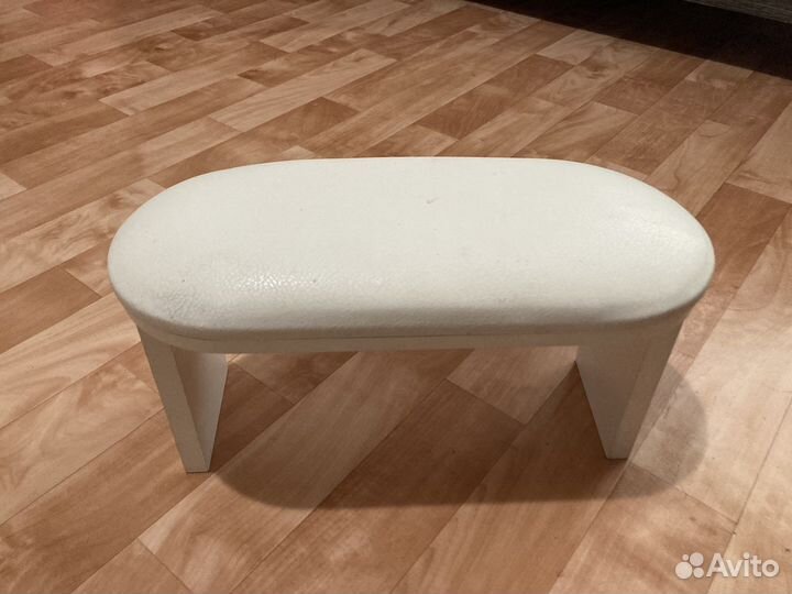 Подставка для рук маникюрная