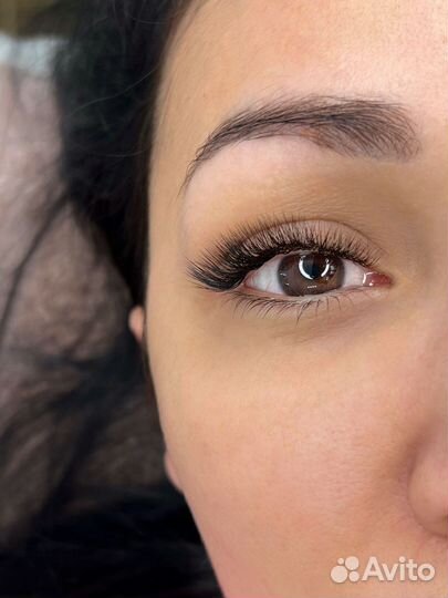 Наращивание ресниц/Оформление и окрашивание бровей