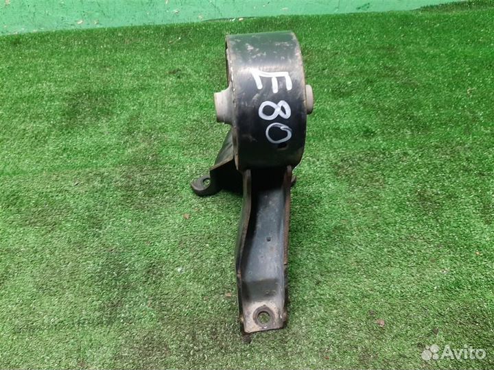 Опора (подушка) двигателя задняя Mitsubishi Grand