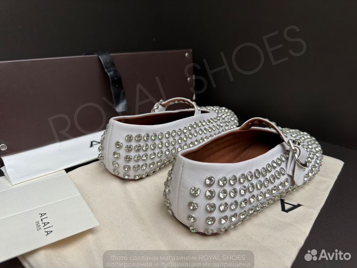 Балетки Alaia со стразами