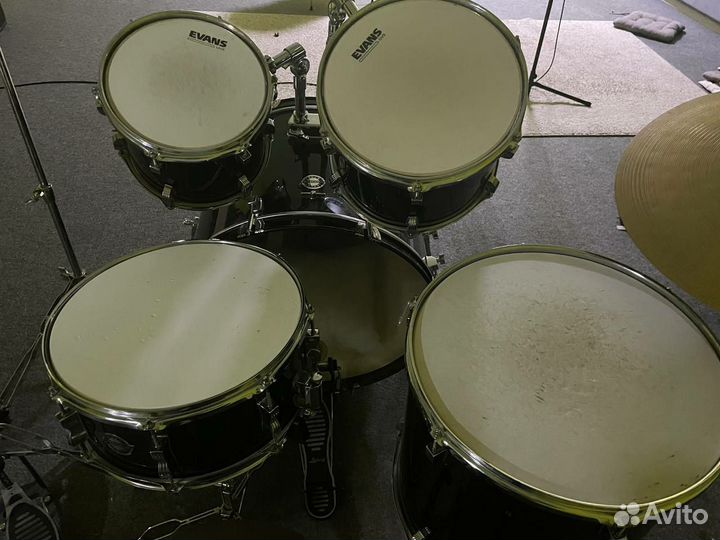 Ударная установка ludwig с тарелками