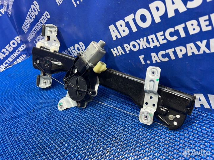 Передний правый стеклоподъемник Chevrolet Aveo