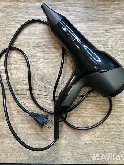 Фен Braun Satin Hair 7 SensoDryer iontec HD785