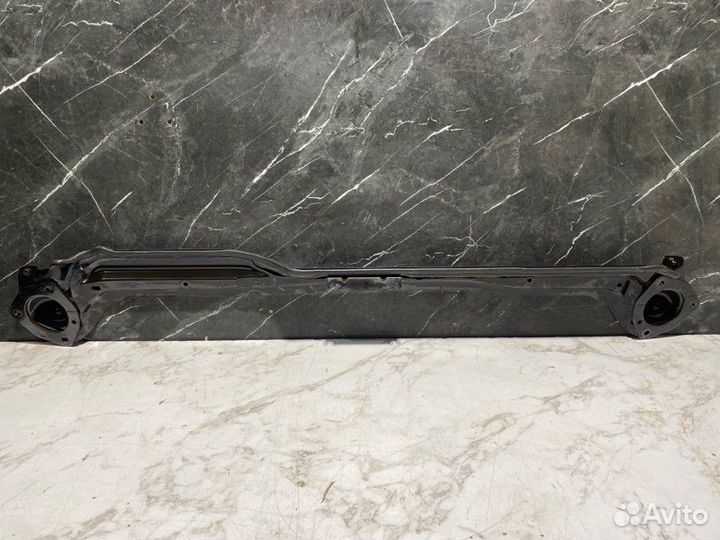 Распорка стаканов Ford Focus pnda 2014