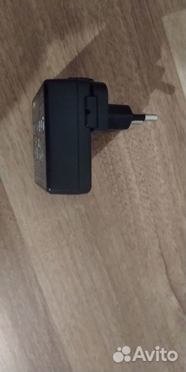 Зарядное устройство Nikon EH-69P