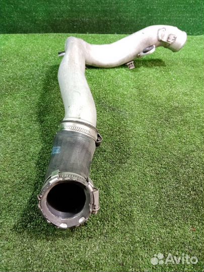 Патрубок интеркулера Volkswagen Golf 6 cavd (1.4T)