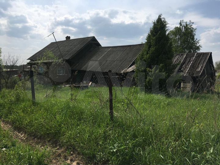 Дом 25 м² на участке 10 сот.