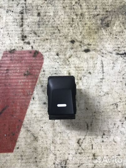 Кнопка стеклоподъемника Kia Sportage