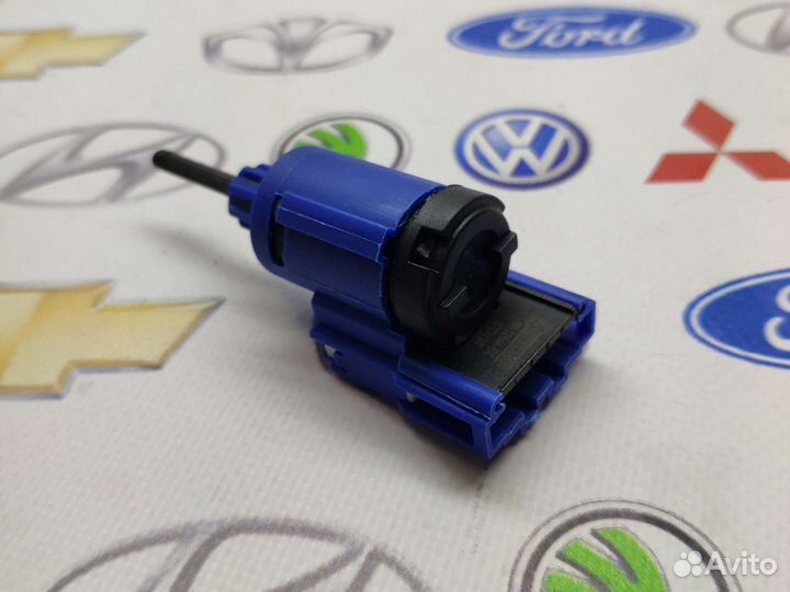 Датчик стоп сигнала(лягушка) VW Polo