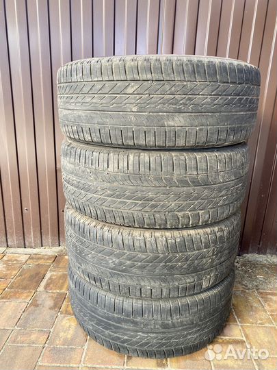 Goodyear Eagle F1 AT 255/55 R20