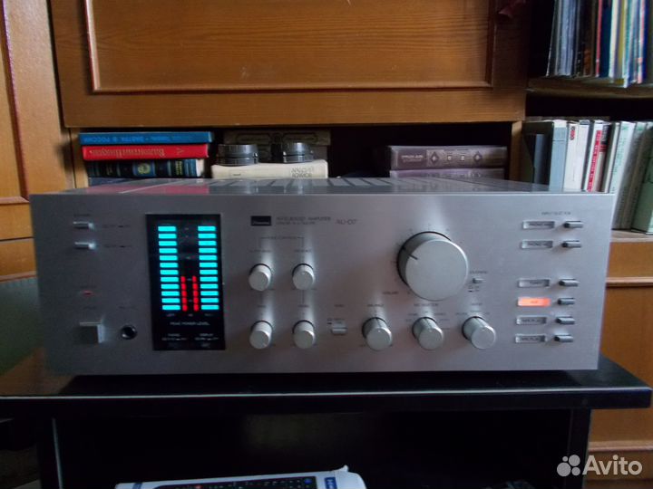Высококачественный. усилитель.Sansui au-d7