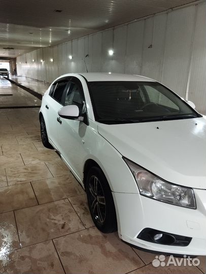 Chevrolet Cruze 1.6 МТ, 2012, 233 000 км