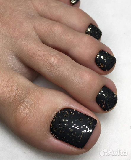 Маникюр педикюр