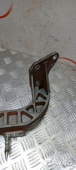 Кронштейн МКПП Chevrolet Rezzo универсал 1.6