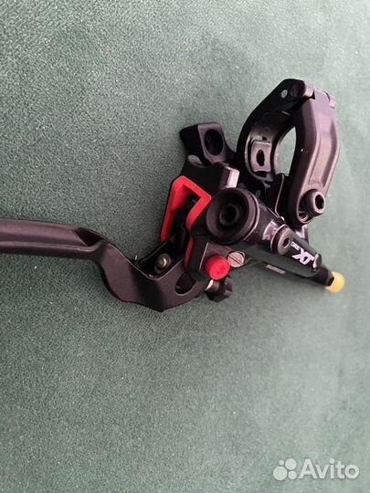 Новые тормоза Shimano XT M8100+защита Lobster