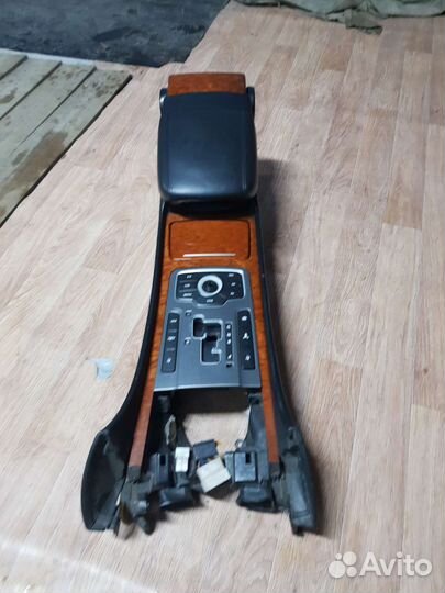 Hyundai Equus консоль управление магни подлокотник