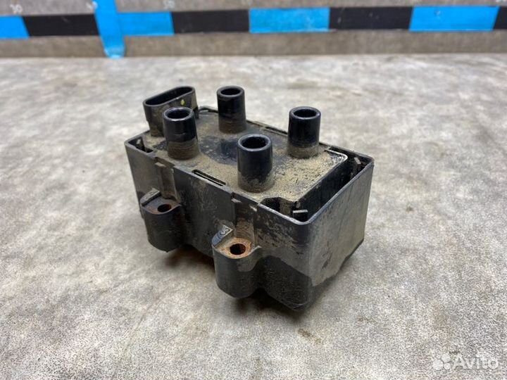 Катушка зажигания Renault Logan 1.4 K7J710 2007