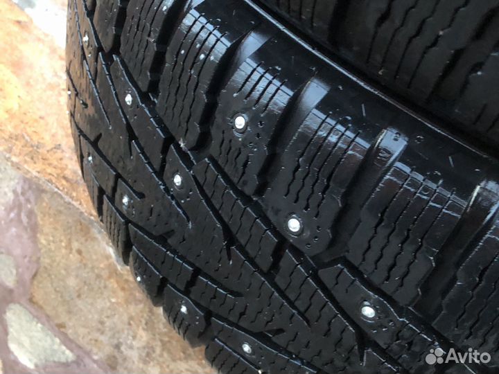 Nokian Tyres Hakkapeliitta 7 SUV 225/65 R17