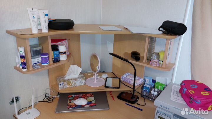 Продам компьютерный стол