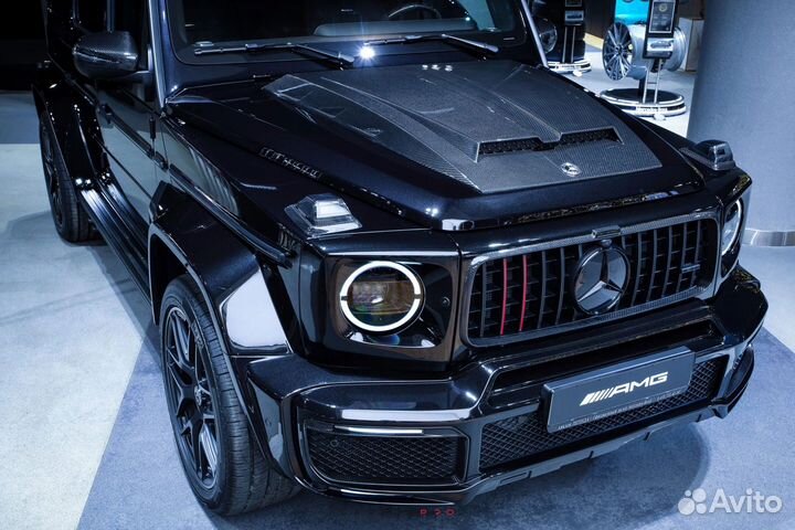 Карбоновая накладка на капот для G-class (W463A)