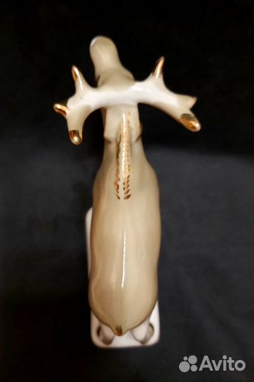 Статуэтка фарфоровая СССР