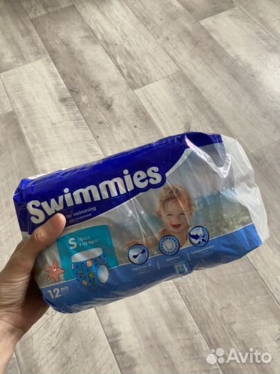 Трусики для плавания