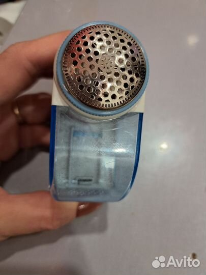 Машинка для удаления катышков