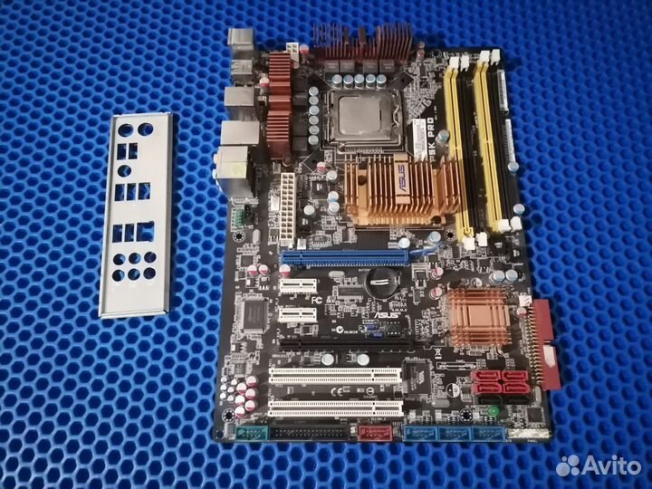 Материнская плата LGA 775