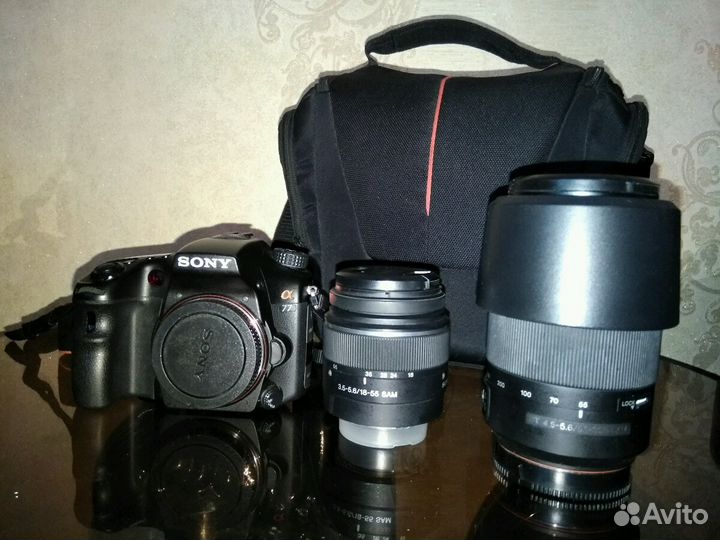 Sony a 77