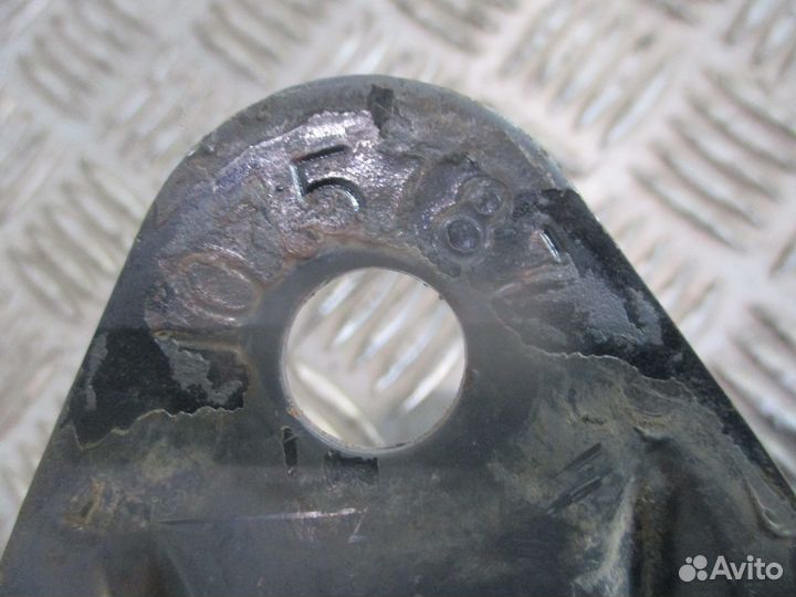 Кронштейн цилиндра подъема кабины Volvo 1075787