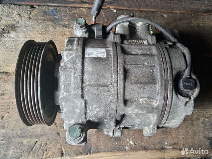 Компрессор кондиционера audi 4472208393