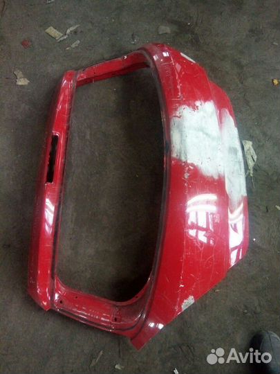 Опель астра H крышка багажника