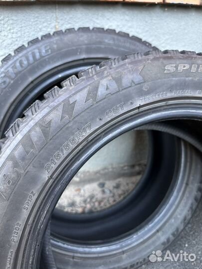 Bridgestone Blizzak Spike-01 215/55 R17 98T