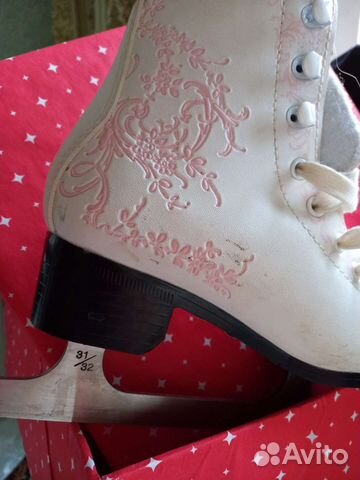 Коньки фигурные