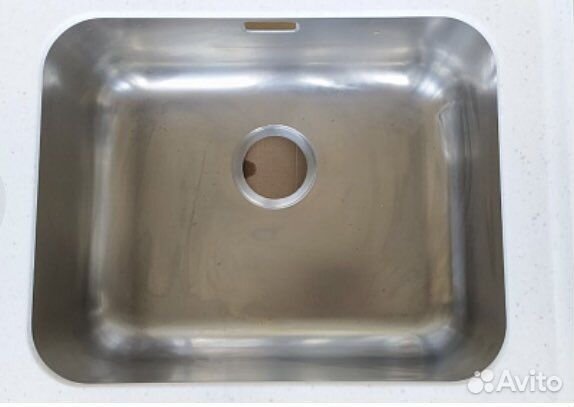 Столешница из искусственного камня С мойкой