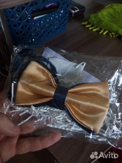 Золотая бабочка