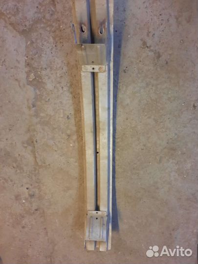 Усилитель переднего бампера Lifan Solano