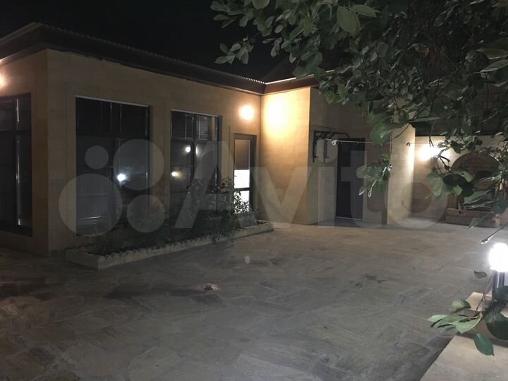 Дом 272 м² на участке 8 сот.